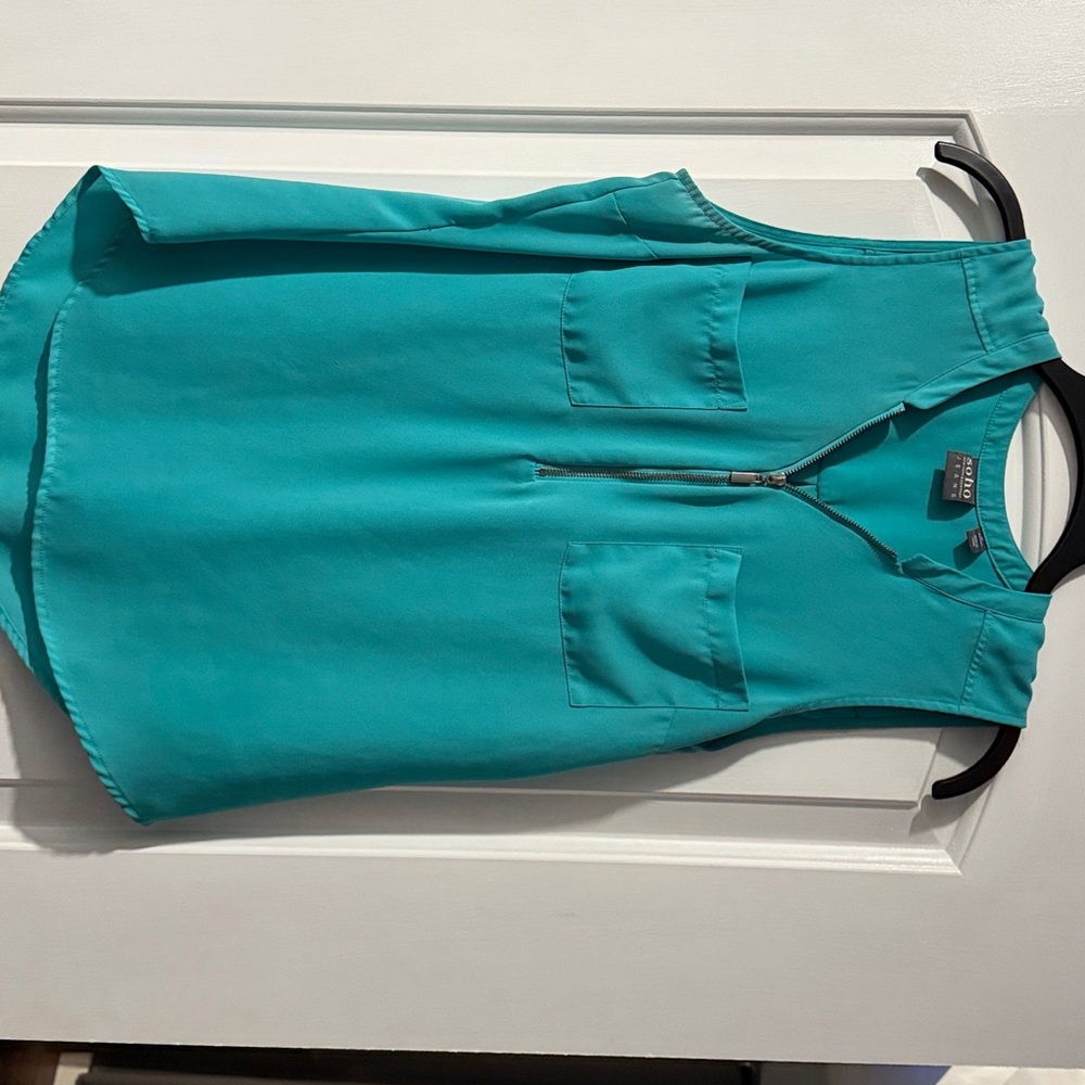 Soho Teal Zip-Up Blouse